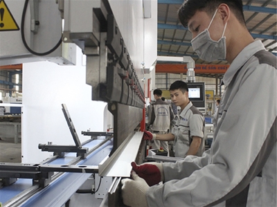 TUYỂN 10 NAM CHẾ TẠO KL TẤM Ở NHẬT 